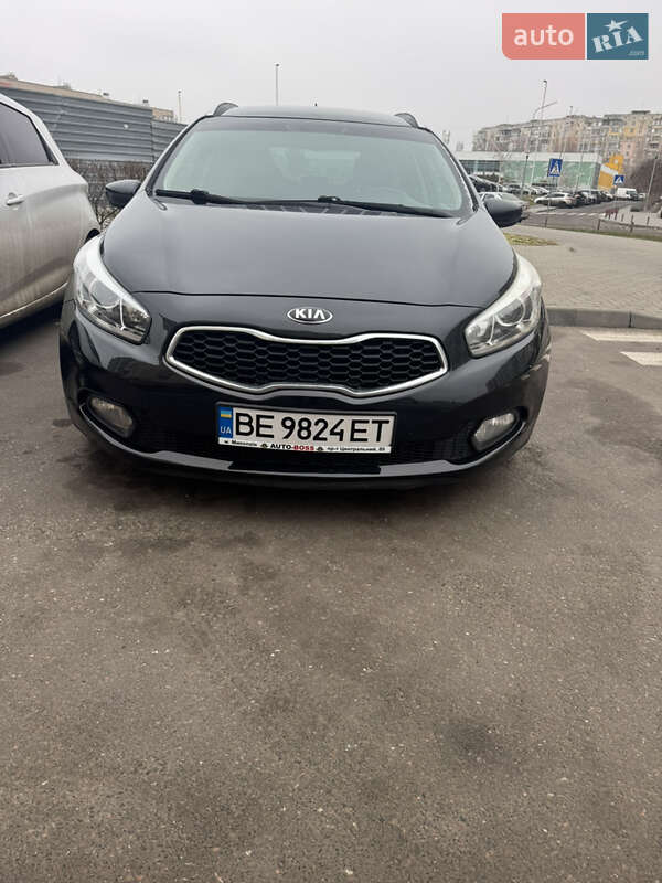 Універсал Kia Ceed 2013 в Миколаєві