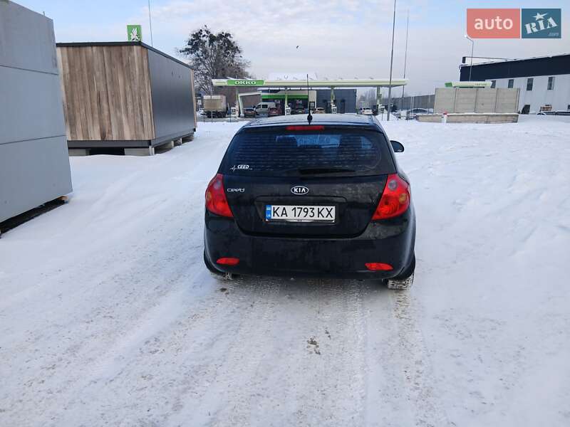 Хетчбек Kia Ceed 2007 в Києві фото 13 Хетчбек Kia Ceed 2007 в Києві