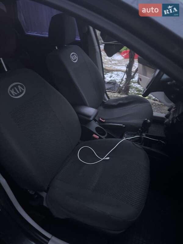 Хетчбек Kia Ceed 2008 в Грейгово