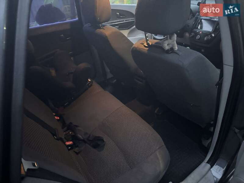 Хетчбек Kia Ceed 2008 в Грейгово