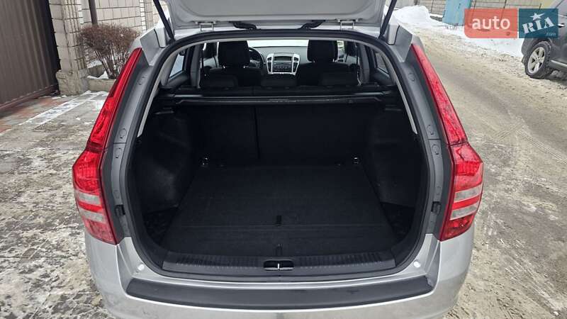 Универсал Kia Ceed 2008 в Каменском