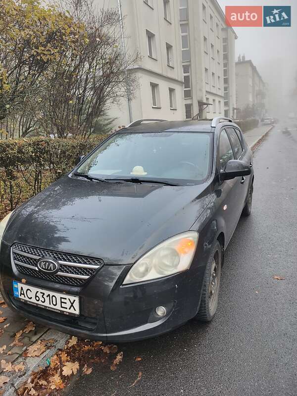 Универсал Kia Ceed 2008 в Демидовке