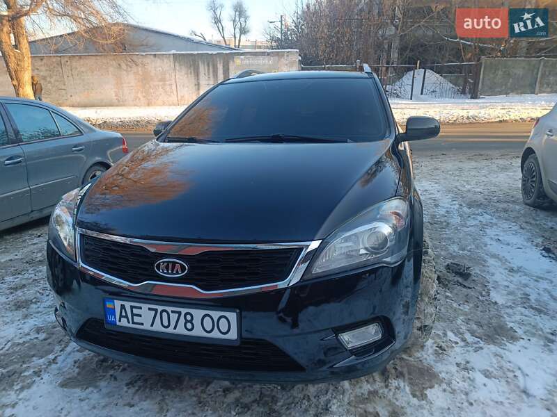 Універсал Kia Ceed 2010 в Дніпрі фото 6 Універсал Kia Ceed 2010 в Дніпрі