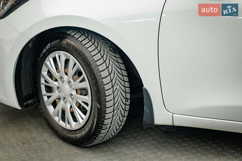 Хетчбек Kia Ceed 2016 в Києві