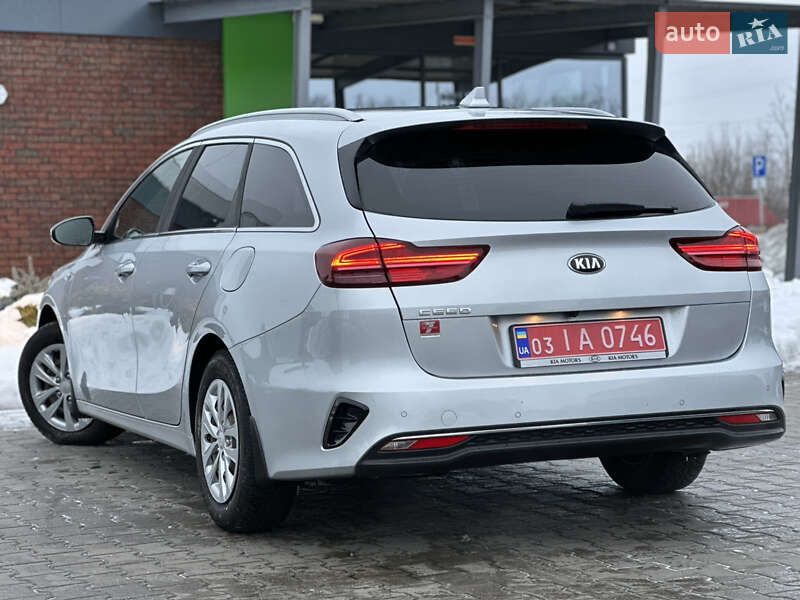 Универсал Kia Ceed 2018 в Луцке