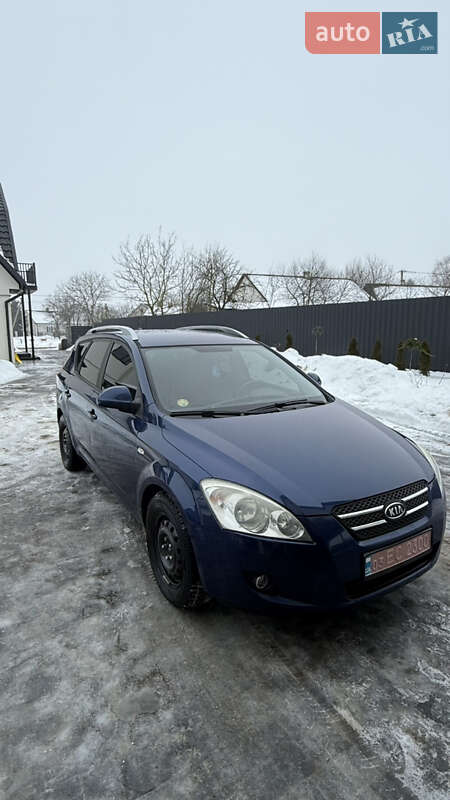 Универсал Kia Ceed 2007 в Горохове