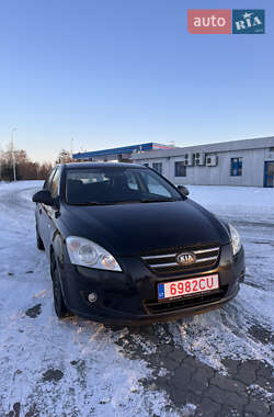 Хетчбек Kia Ceed 2008 в Луцьку