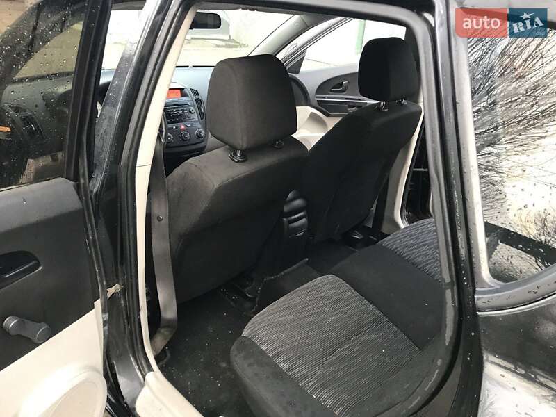 Хэтчбек Kia Ceed 2008 в Луцке фото 10 Хэтчбек Kia Ceed 2008 в Луцке