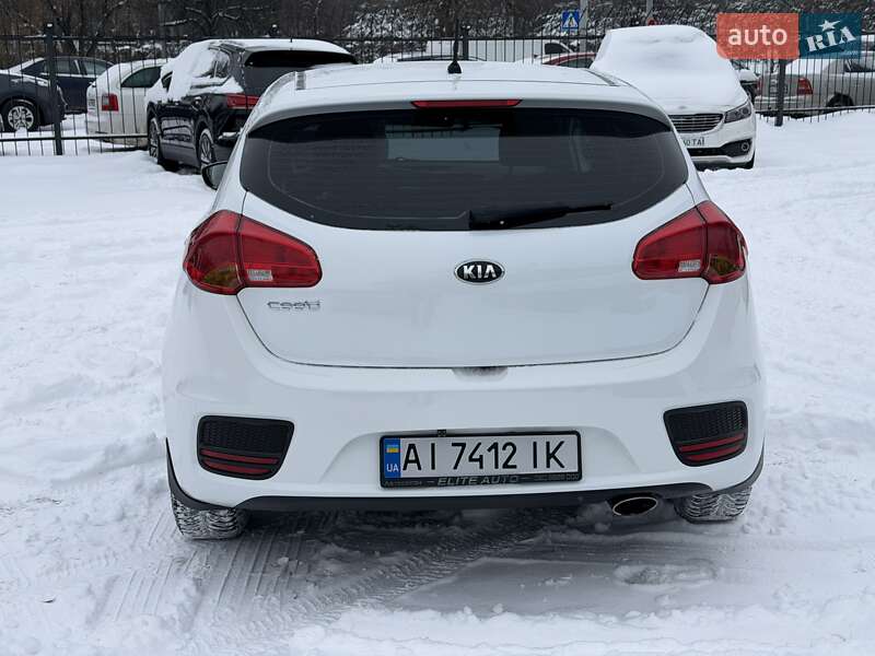 Хэтчбек Kia Ceed 2016 в Киеве