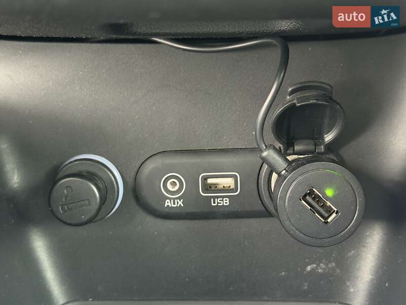 Хэтчбек Kia Ceed 2016 в Киеве