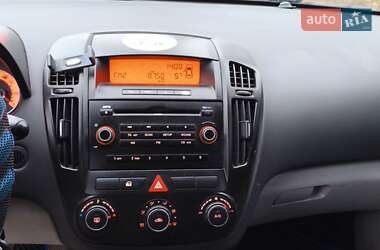 Хэтчбек Kia Ceed 2008 в Прилуках