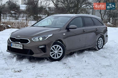 Универсал Kia Ceed 2019 в Киеве