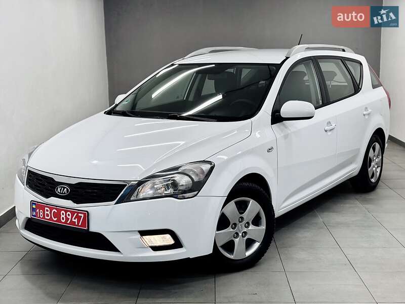 Универсал Kia Ceed 2013 в Стрые