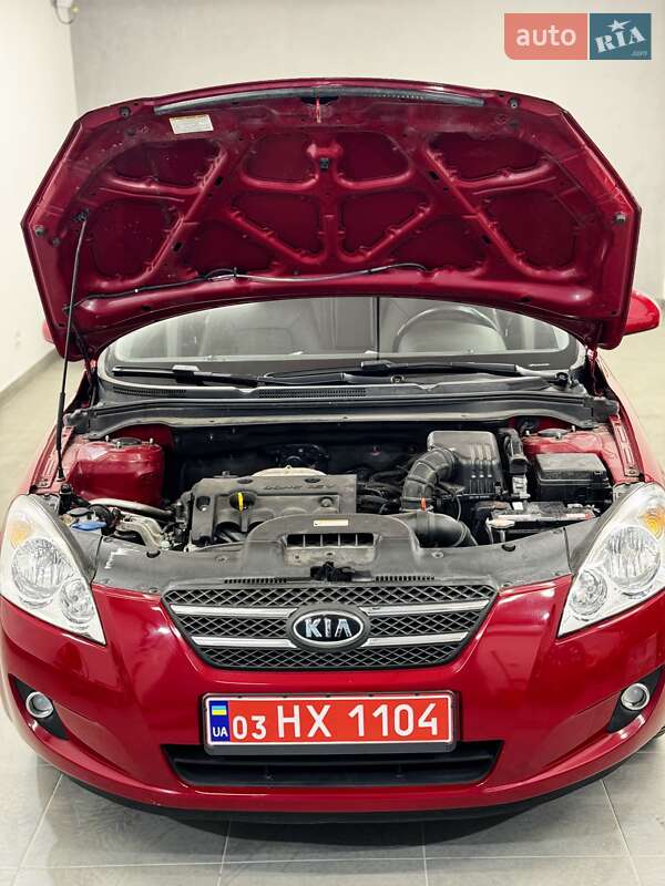 Хетчбек Kia Ceed 2007 в Стрию