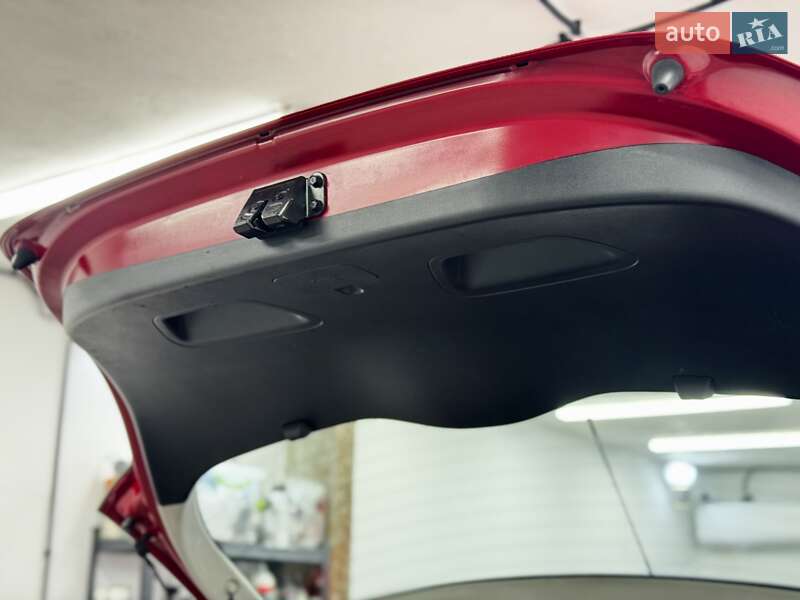 Хетчбек Kia Ceed 2007 в Стрию