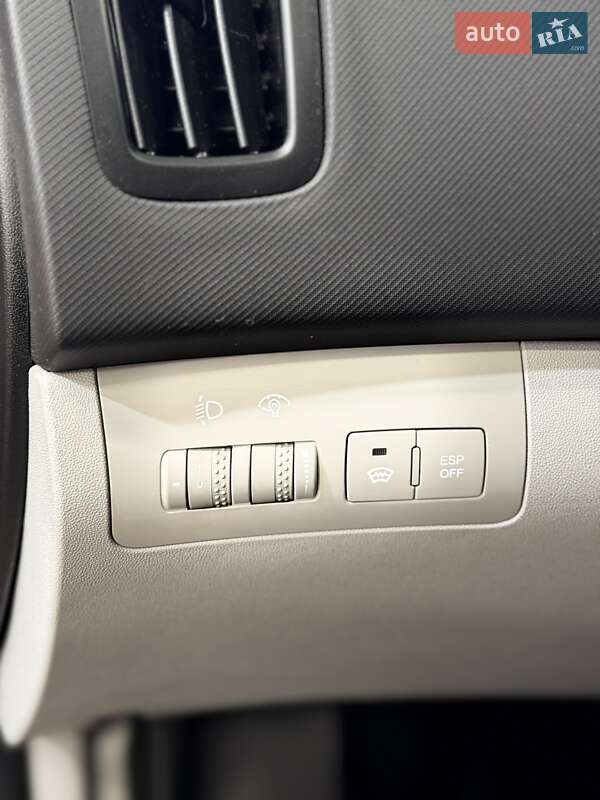 Хетчбек Kia Ceed 2007 в Стрию