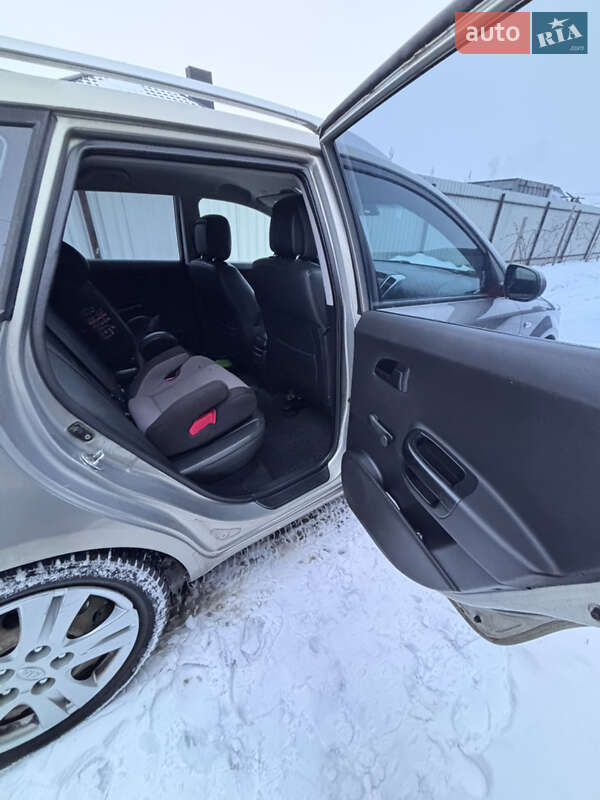 Универсал Kia Ceed 2010 в Луцке