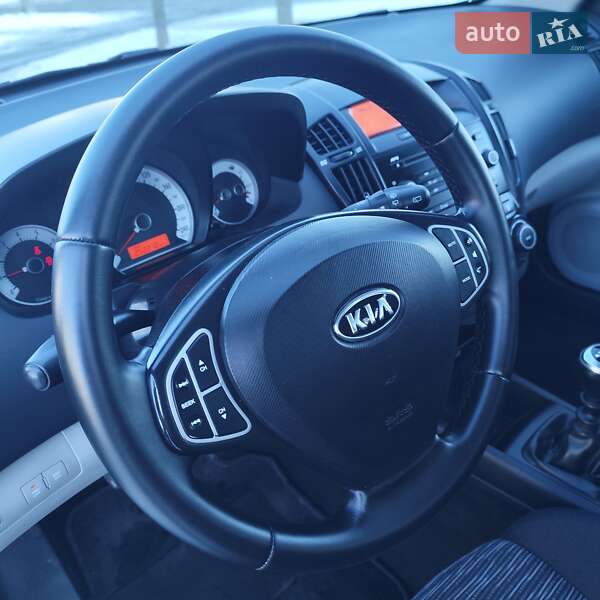 Универсал Kia Ceed 2009 в Белой Церкви