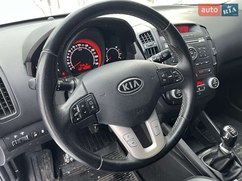 Універсал Kia Ceed 2012 в Львові