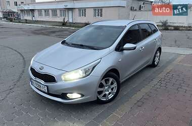 Универсал Kia Ceed 2012 в Полтаве