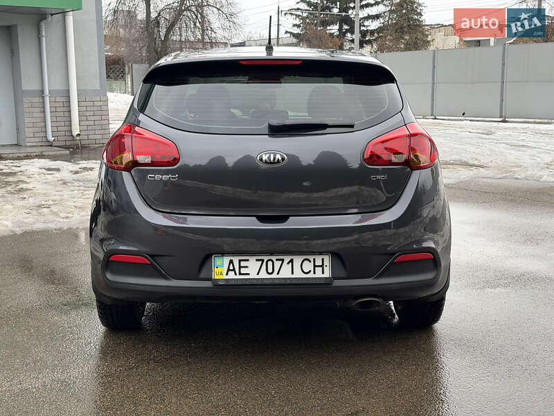 Хетчбек Kia Ceed 2013 в Києві