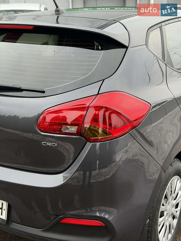 Хетчбек Kia Ceed 2013 в Києві