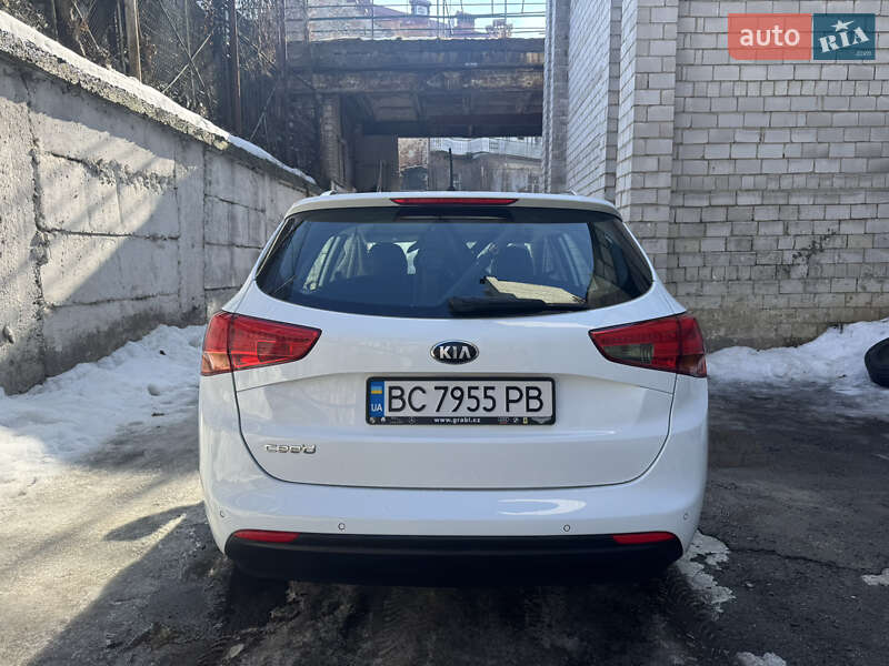 Універсал Kia Ceed 2013 в Львові