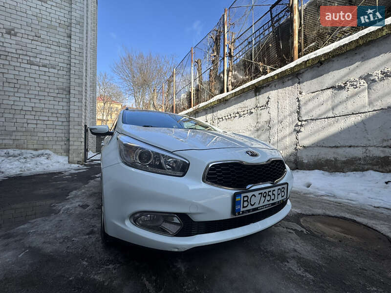 Універсал Kia Ceed 2013 в Львові