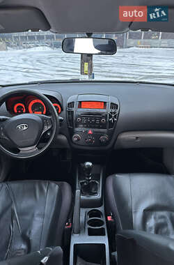 Хэтчбек Kia Ceed 2007 в Ивано-Франковске