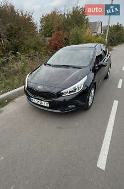 Хэтчбек Kia Ceed 2012 в Киеве