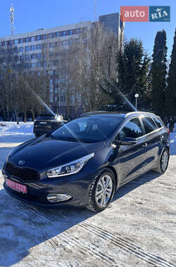 Универсал Kia Ceed 2014 в Ровно