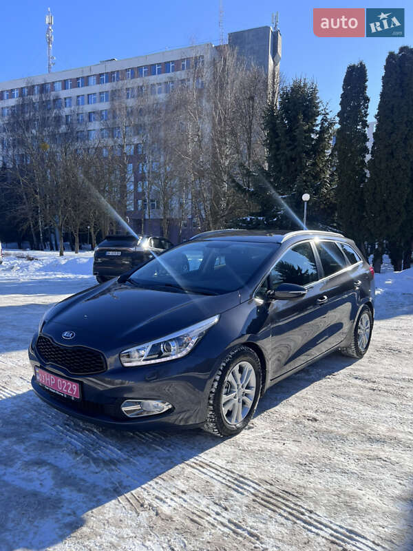 Універсал Kia Ceed 2014 в Рівному