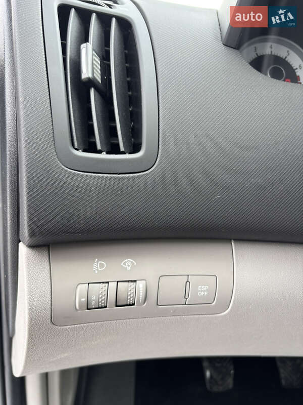 Хэтчбек Kia Ceed 2008 в Хороле фото 18 Хэтчбек Kia Ceed 2008 в Хороле