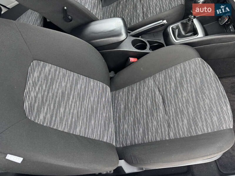 Хэтчбек Kia Ceed 2008 в Хороле фото 41 Хэтчбек Kia Ceed 2008 в Хороле