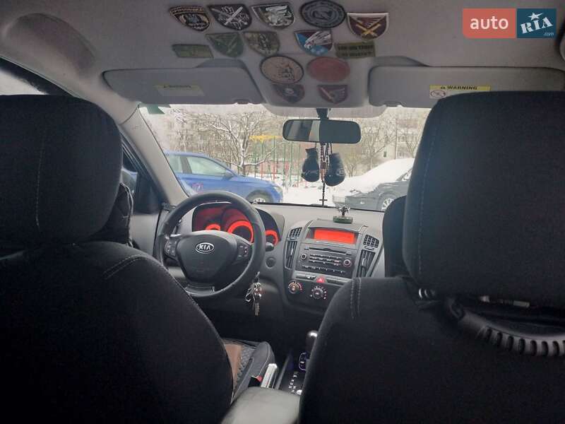 Універсал Kia Ceed 2008 в Павлограді