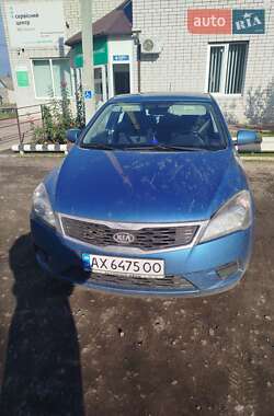 Хетчбек Kia Ceed 2009 в Барвінковому