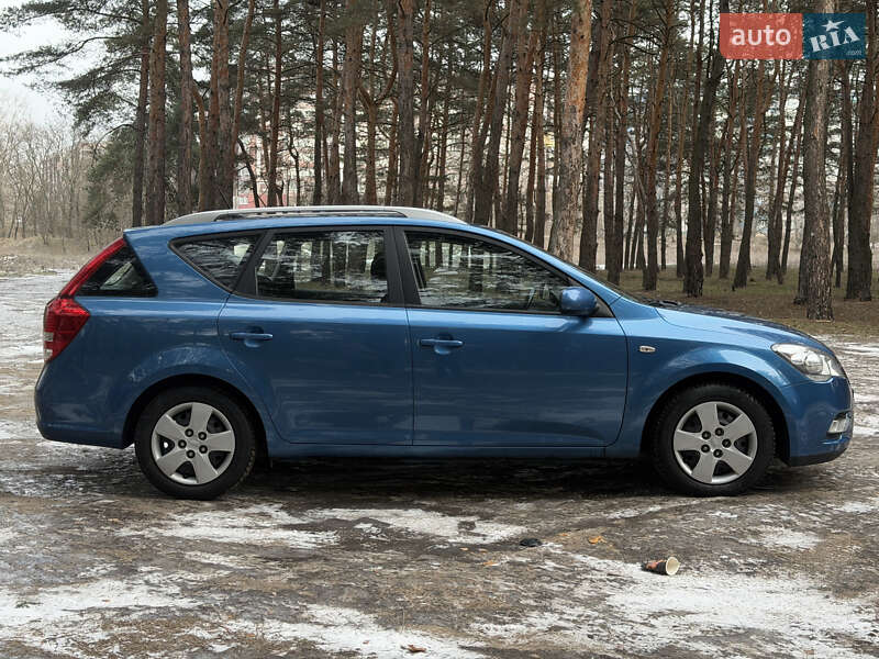 Универсал Kia Ceed 2010 в Каменском фото 6 Универсал Kia Ceed 2010 в Каменском
