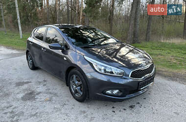 Хэтчбек Kia Ceed 2013 в Киеве