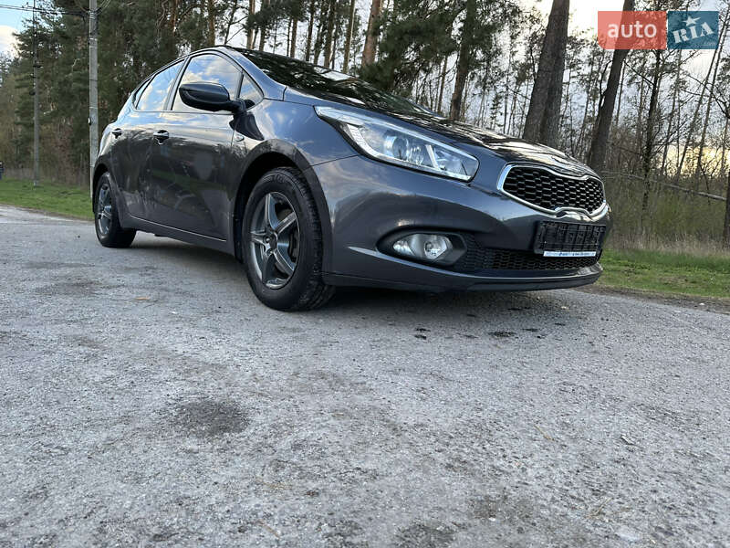 Хэтчбек Kia Ceed 2013 в Киеве фото 11 Хэтчбек Kia Ceed 2013 в Киеве