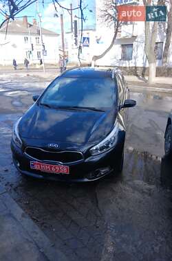 Универсал Kia Ceed 2013 в Костополе