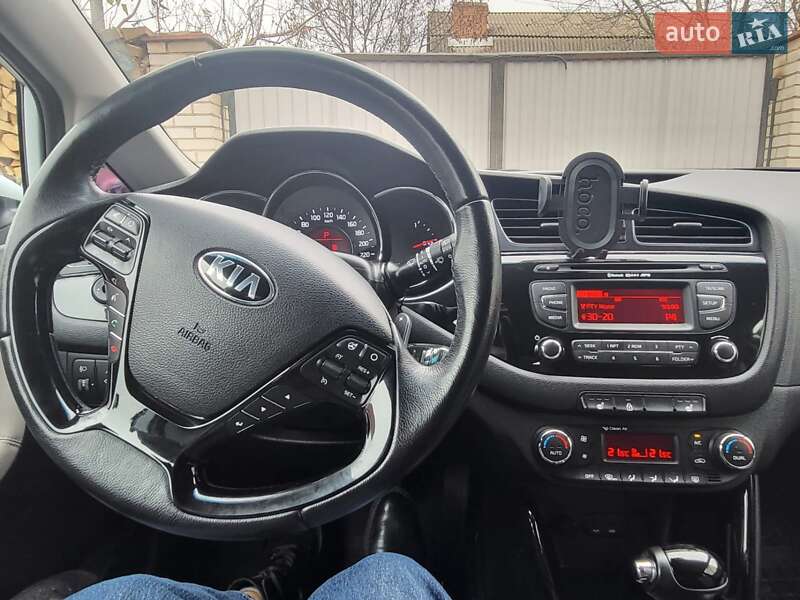 Хэтчбек Kia Ceed 2013 в Хмельницком фото 6 Хэтчбек Kia Ceed 2013 в Хмельницком