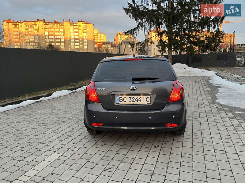 Хэтчбек Kia Ceed 2009 в Ивано-Франковске фото 7 Хэтчбек Kia Ceed 2009 в Ивано-Франковске