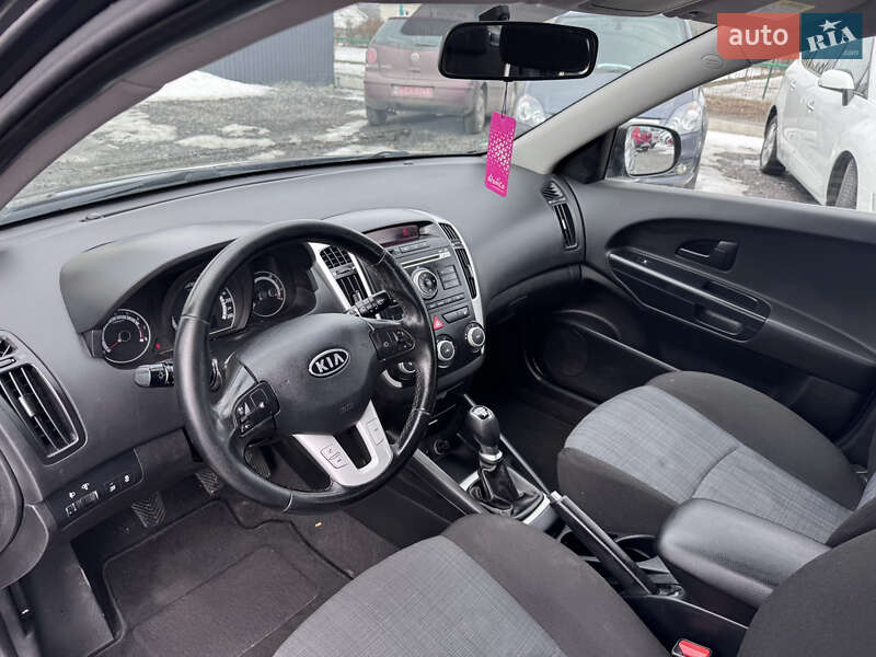 Універсал Kia Ceed 2010 в Звенигородці