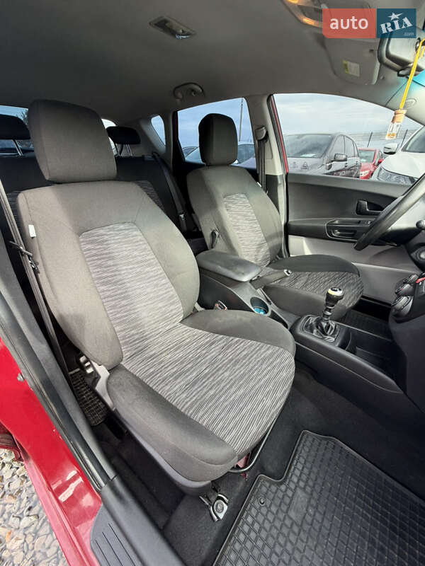 Хетчбек Kia Ceed 2009 в Івано-Франківську