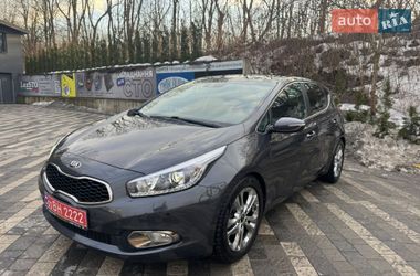 Хетчбек Kia Ceed 2012 в Львові