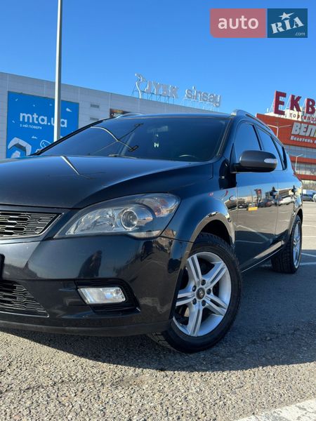 Універсал Kia Ceed 2010 в Чернівцях