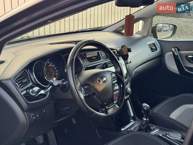 Універсал Kia Ceed 2015 в Стрию фото 32 Універсал Kia Ceed 2015 в Стрию