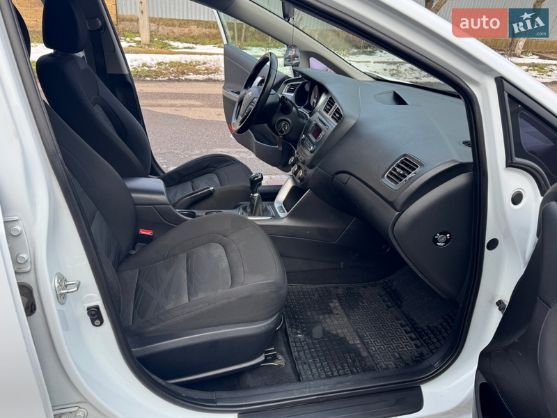 Хэтчбек Kia Ceed 2012 в Одессе