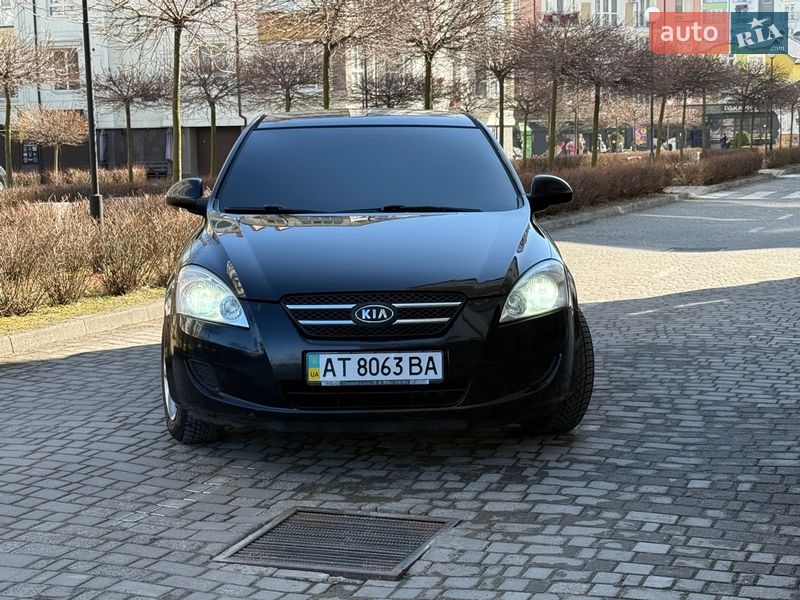 Хэтчбек Kia Ceed 2008 в Ивано-Франковске