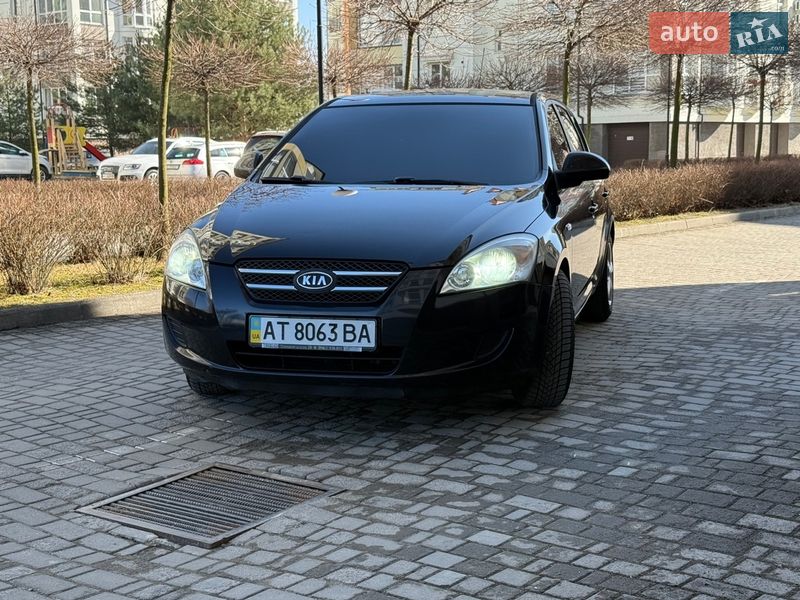 Хэтчбек Kia Ceed 2008 в Ивано-Франковске